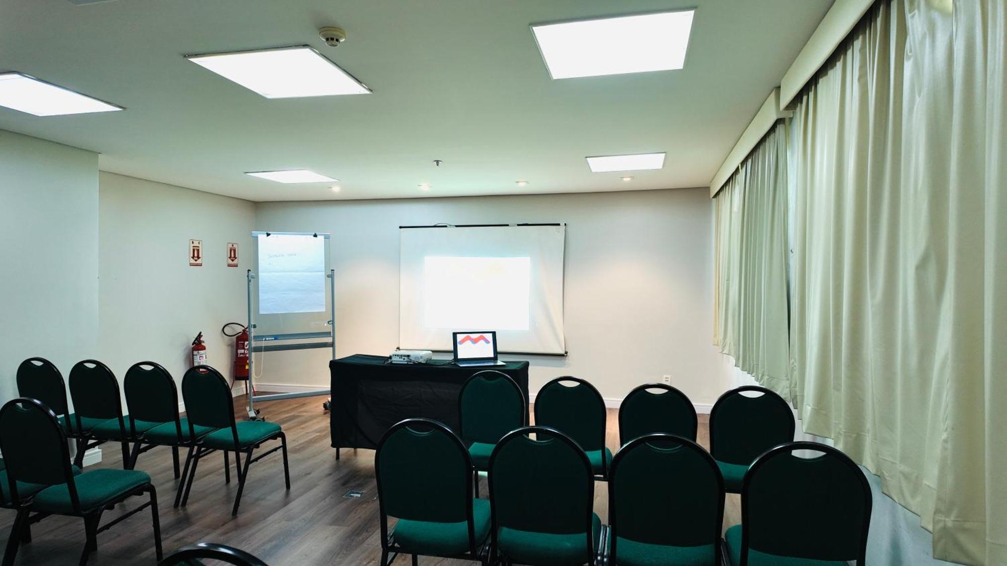 Express Vieiralves Hotel Манаус Екстериор снимка