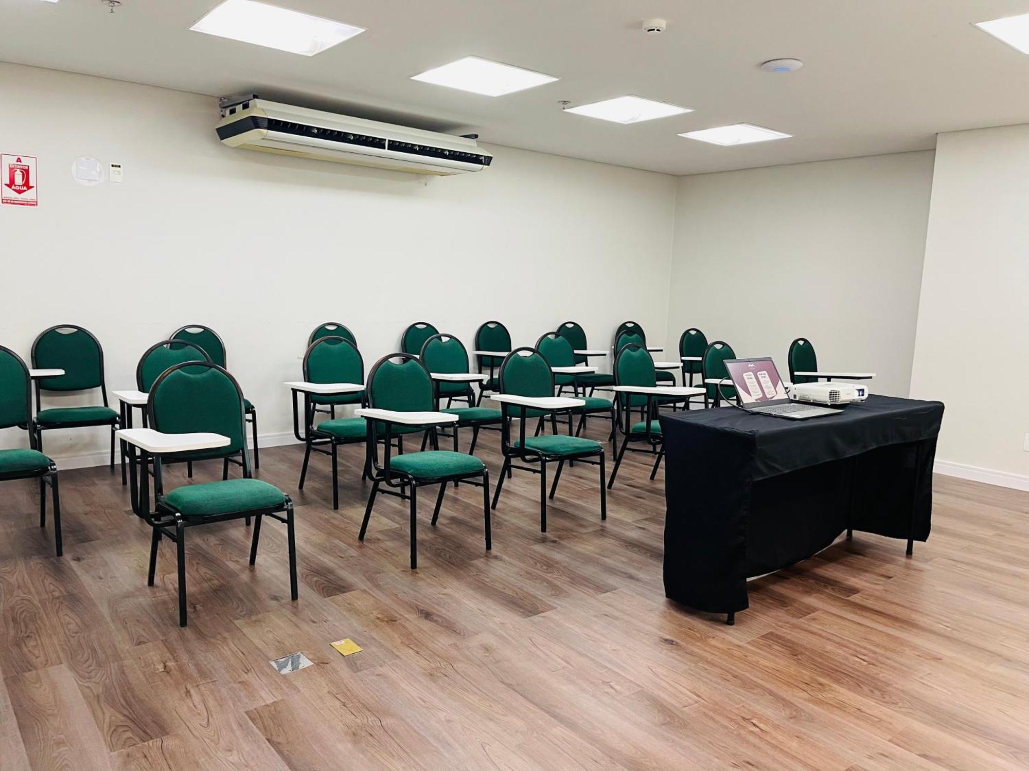 Express Vieiralves Hotel Манаус Екстериор снимка